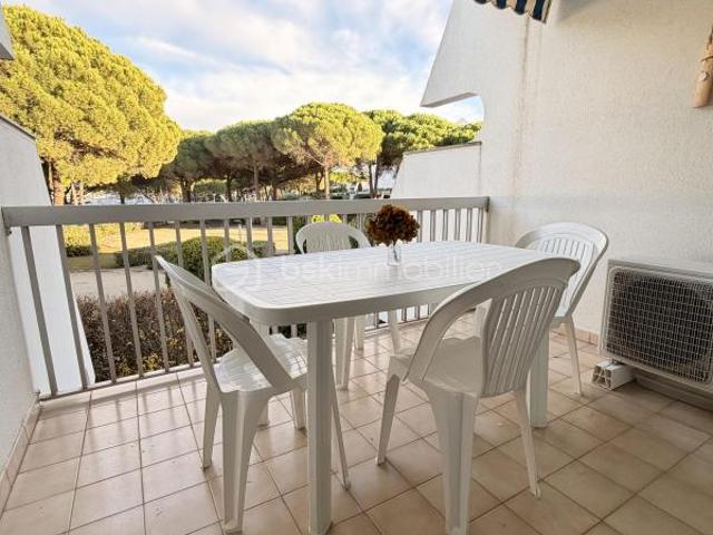 Lumineux studio cabine avec parking proche plage