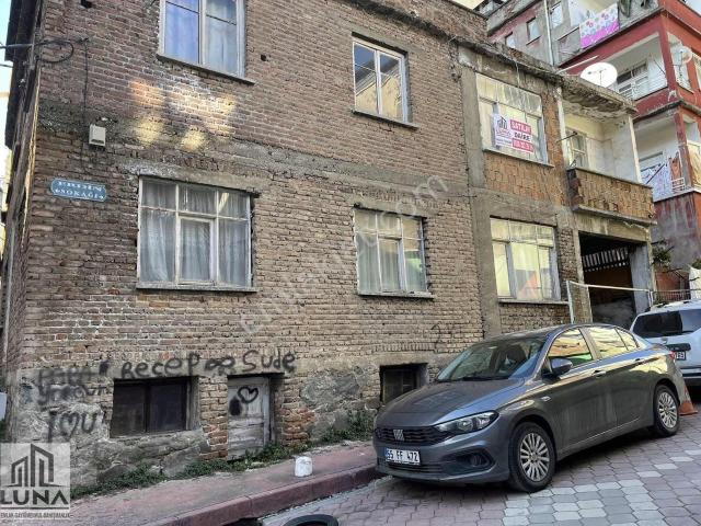 Luna Dan Saitbey Mahallesi Satılık Bina. fiyat Düştü.