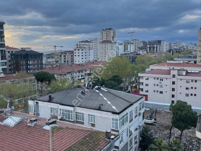 Lunas Emlaktan Geniş 70 M2 Salon
