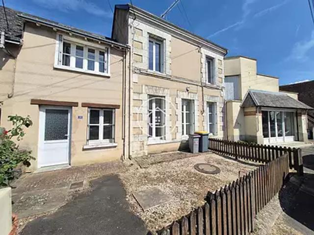 Vendôme 41100 Achat / Vente maison 6 pièces t6 au dernier étage cave