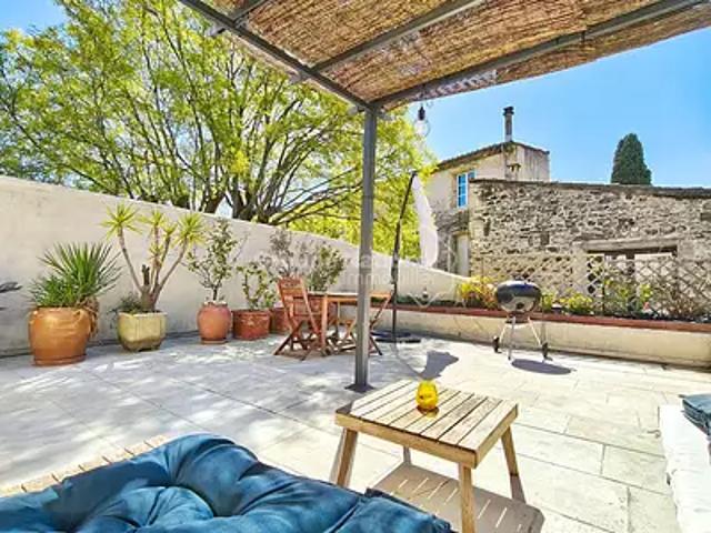 Lunel 34400 Achat / Vente maison 6 pièces t6 au dernier étage terrasse