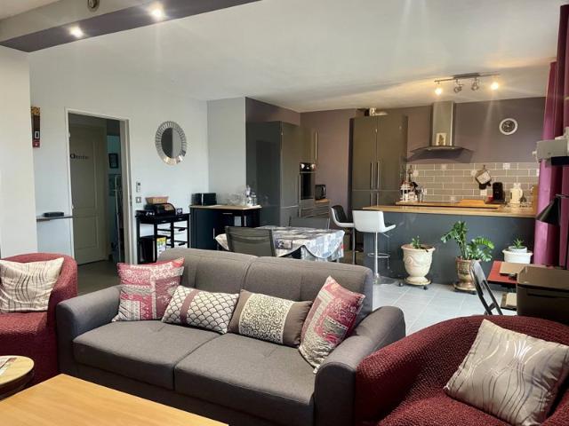 LUNEL 34400: APPARTEMENT 3 PIÈCES 67 M² AVEC BALCON RÉSIDENCE SÉCURISÉE