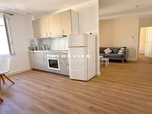 Lunel 34400 Location appartement 2 pièces t2 terrasse