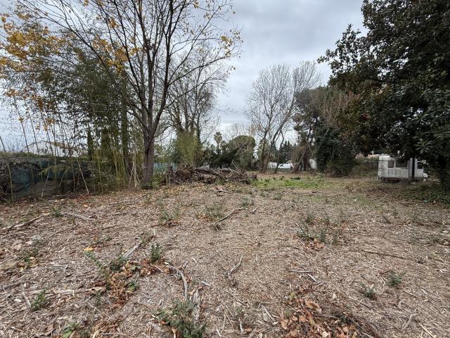 LUNEL TERRAIN 1327 m2 LIBRE DE TOUT CONSTRUCTEUR