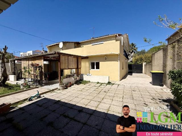 Lunel centre à pied – Maison 4 chambres avec possibilité de. 147m² Lunel