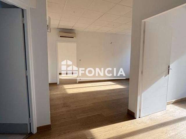 LUNEL CENTRE VILLE APPARTEMENT 205 m2 avec Parkings