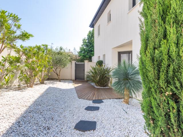 LUNEL – MAISON CONTEMPORAINE