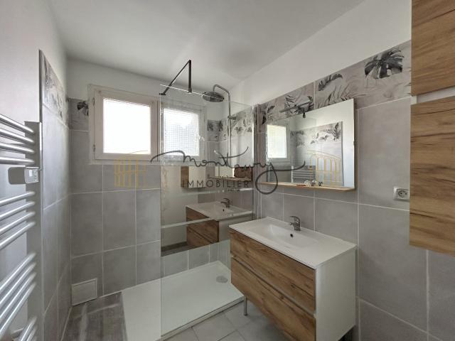LUNEL P3 AVEC COUR + PKG