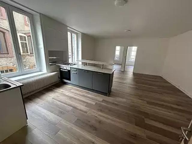 Lunéville 54300 Location appartement 3 pièces t3 cave