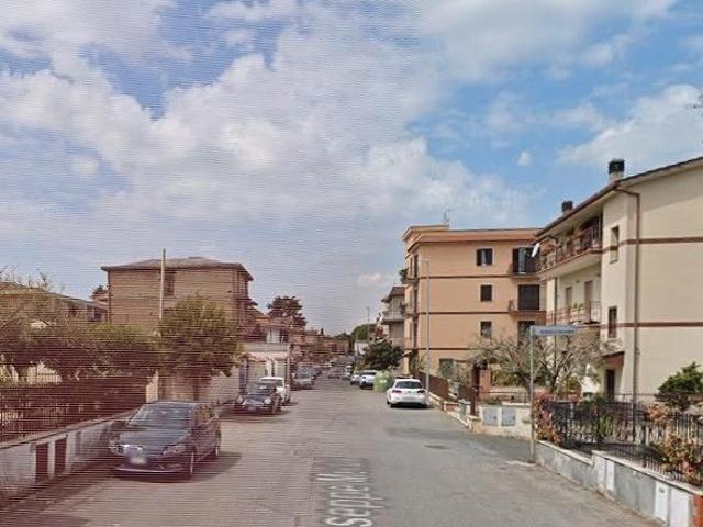 Lunghezza accogliente bilocale ammobiliato