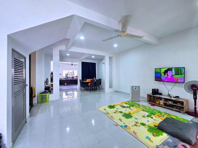 LUAS 26x65 Double Storey Terrace DSentral Bandar Seri Putra Kajang
