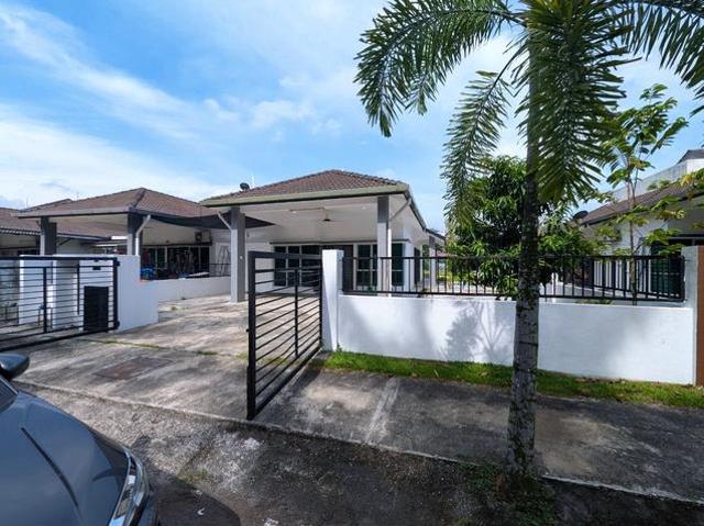 LUAS 40x86 Semi D Taman Meru Makmur 4 Jalan Kasban Meru Klang