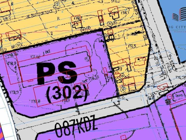 Przemysłowy obiekt 5 544 m² z biurami i parkingiem