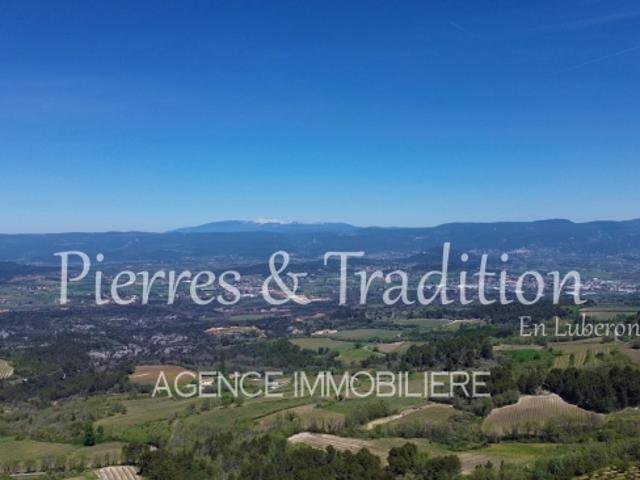 Luberon, Bonnieux. Grande maison avec magnifique vue dominante