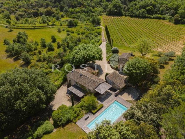 Luberon, superbe mas sur 1,5 hectares 275m² Ménerbes