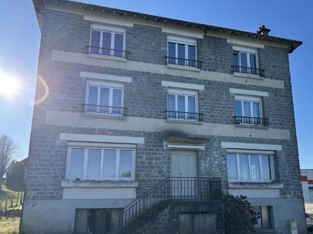 Lubersac Vente Immeuble 19