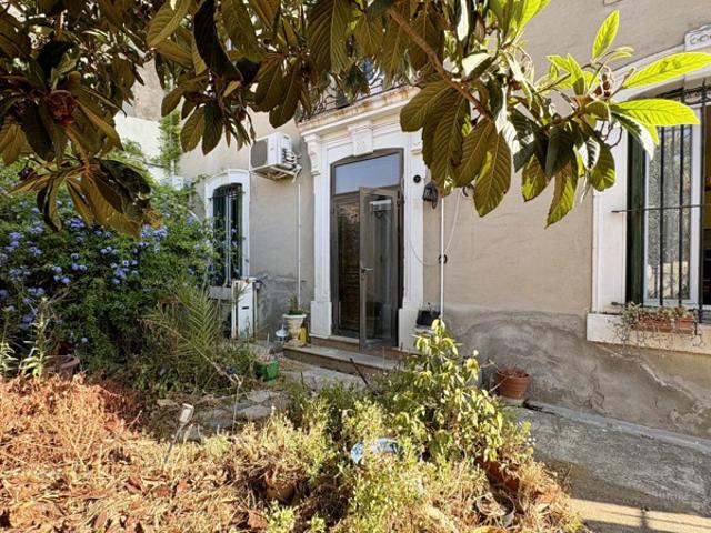 Luc sur Orbieu: Maison de caractère avec annexe et remise viti