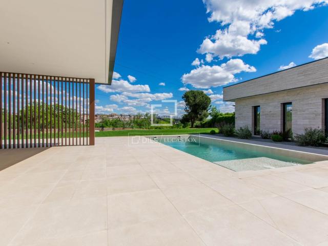 Lucas Fox se enorgullece de presentar en exclusiva esta impr. 900m² Boadilla del Monte