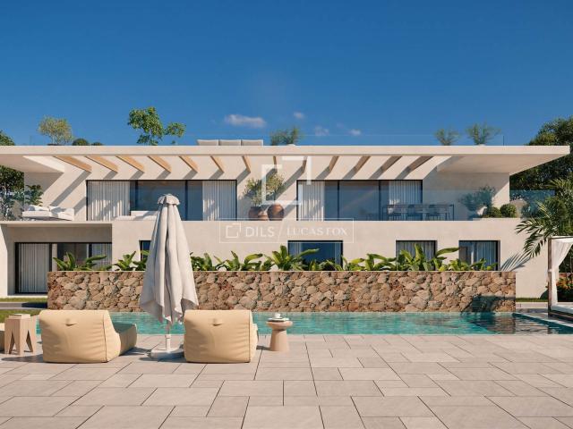 Lucas Fox presenta esta villa en una exclusiva promoción de. 545m² Nuestra Señora de Jesus