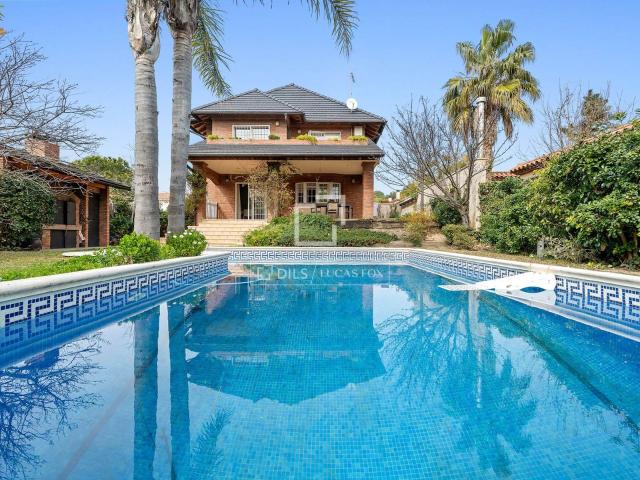 Lucas Fox presenta esta vivienda con unas características ar. 393m² Cambrils
