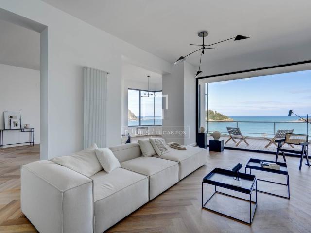 Lucas Fox presenta esta vivienda de lujo, en el centro de la. 294m² Donostia