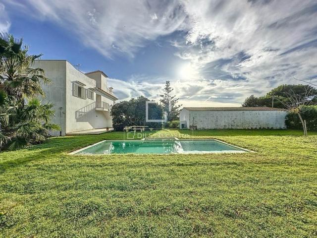 Lucas Fox presenta esta bonita casa rural de 275 m² construi. 613m² Ciutadella de Menorca