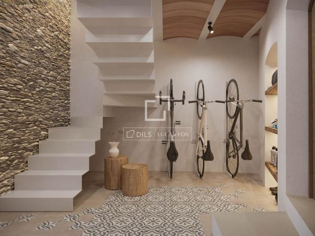 Lucas Fox presenta esta casa de cuatro plantas en una de las. 123m² Girona