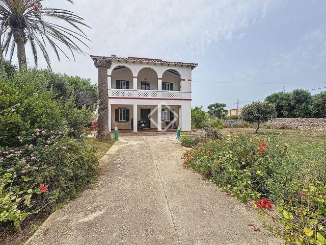 Lucas Fox presenta esta estupenda casa menorquina de 200 m². 200m² Ciutadella de Menorca