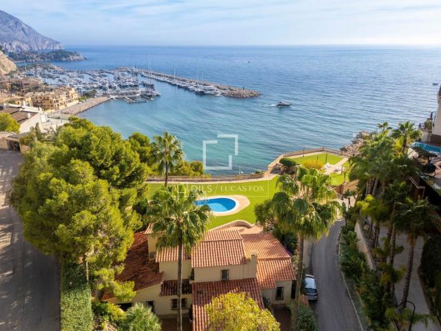 Villa La Grandalla representa una de las propiedades más exc. 232m² Altea