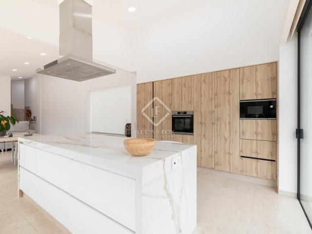 Lucas Fox presenta esta impresionante casa en Sant Muç, Rubí. 390m² Rubí