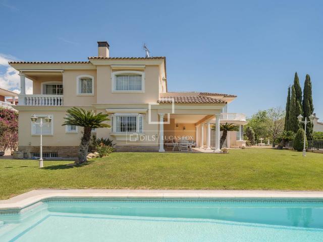 Lucas Fox presenta esta impresionante casa en Vilassar de Da. 775m² Vilassar de Dalt