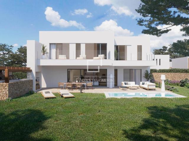 Lucas Fox presenta esta promoción de obra nueva en un reside. 135m² Es Mercadal