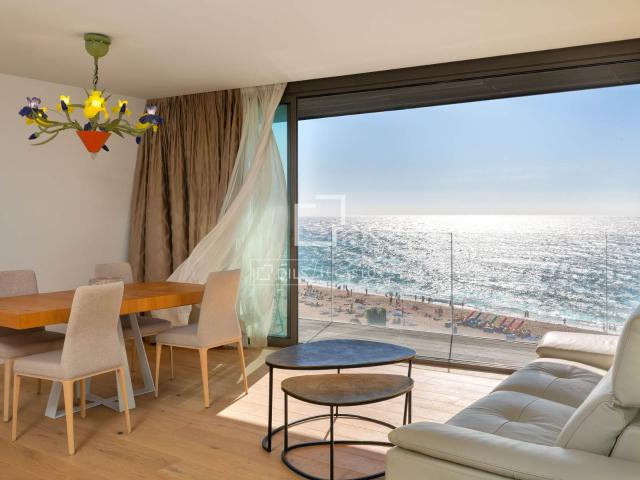Lucas Fox presenta este exclusivo piso en Lloret de Mar en p. 127m² Lloret de Mar