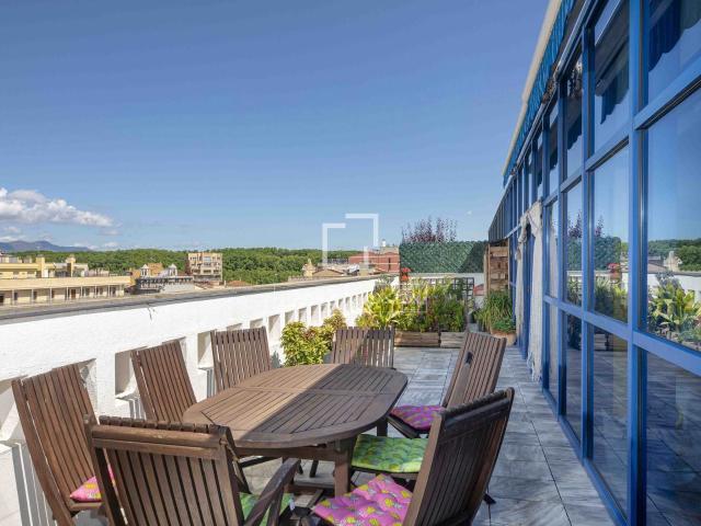 Lucas Fox presenta este impresionante ático con una espectac. 154m² Girona