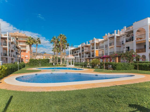 Lucas Fox presenta este piso en primera línea de playa en To. 160m² Castillo de Torrox
