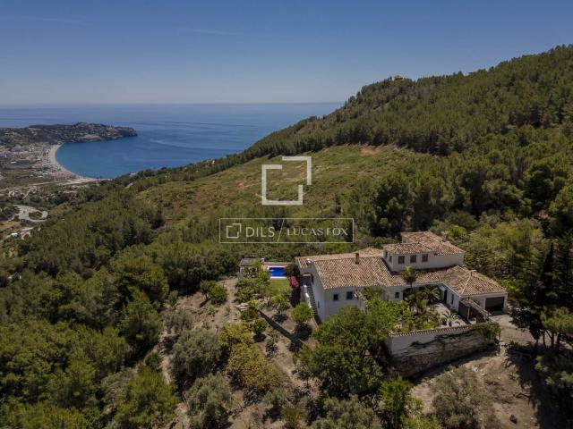 Lucas Fox presenta Villa El Marchante con impresionantes vis. 440m² La Herradura