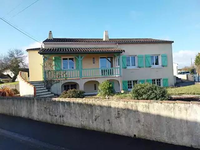 Luché Thouarsais 79330 Achat / Vente maison 6 pièces t6