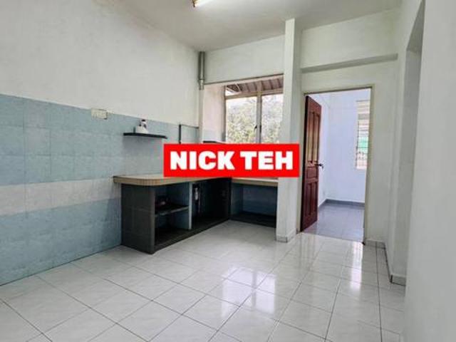 Lucky Garden Below Value Lip Sin Bayan Lepas