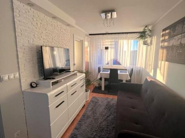 Ludomira Różyckiego 26,50 m², Jelenia Góra