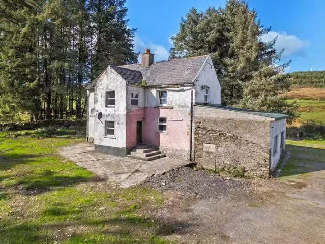 Lug na Geapall, Glounaphooka, Caheragh, Drimoleague, Co Cork.