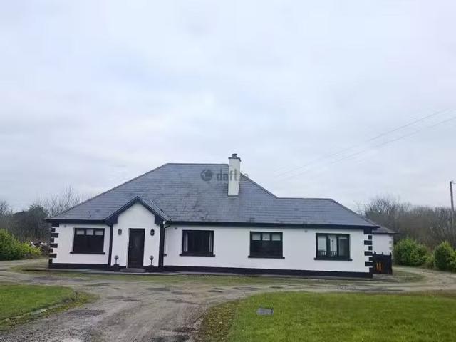 Lugamarla, Mountbolus, Mountbolus, Co. Offaly is for rent