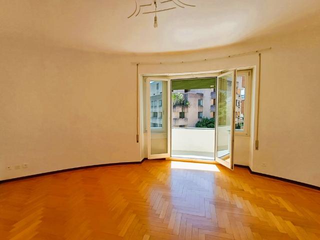 LUGANO – 3.5 LOCALI IN CASA AMADÒ, STABILE PROTETTO