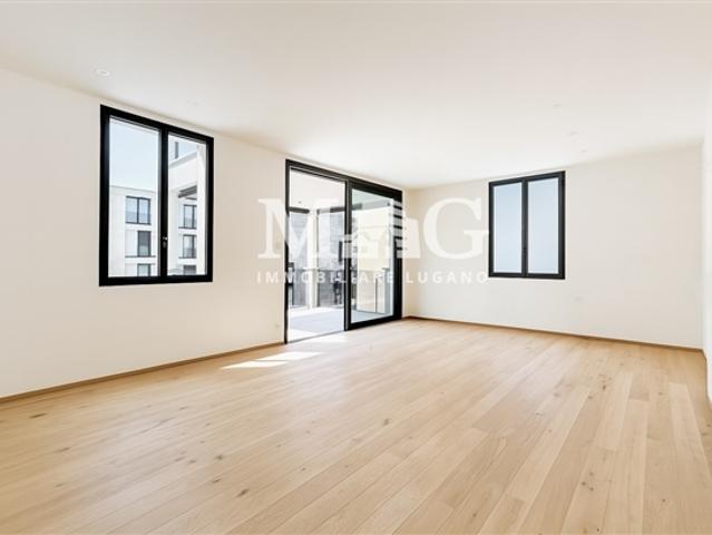 Lugano Centro Renovierte 4.5 Zimmer Wohnung in Seenähe