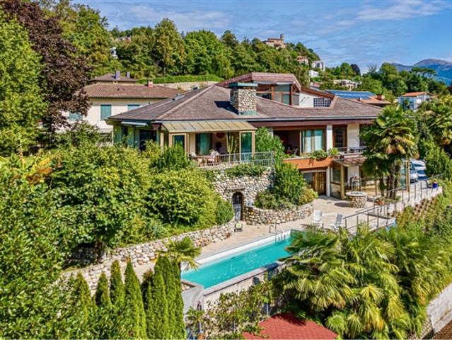Lugano Muzzano elegante Villa mit Pool zum Verkauf