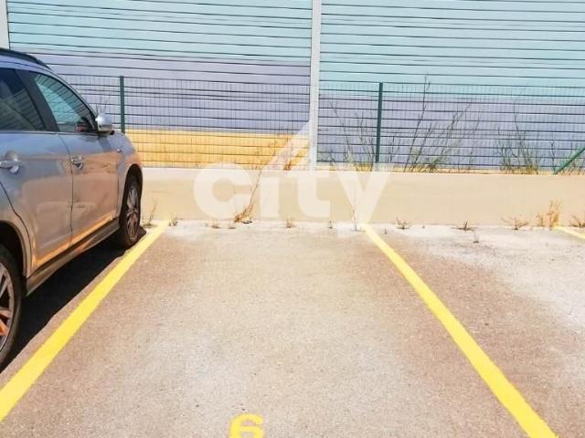 Lugar de estacionamento para venda