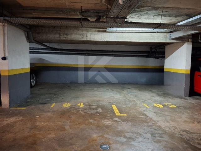 Lugar de estacionamento Santo António