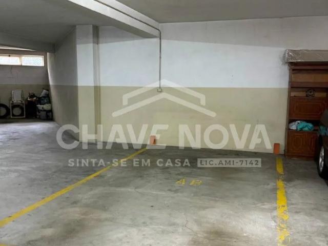 Lugar de Garagem/ Rua da Tranqueira