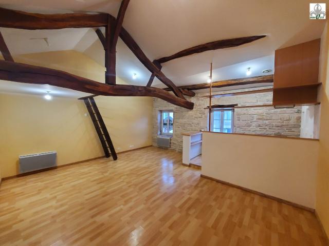 Lugny Location Appartement 71