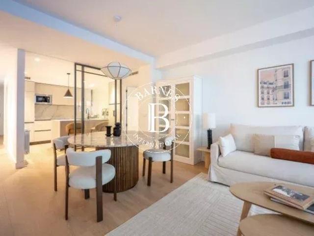 Lujo contemporáneo listo para entrar a vivir en Madrid 147m² Madrid