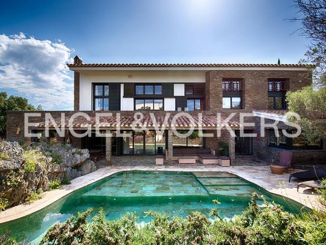 Lujosa casa con piscina en Cadaqués 499m² Cadaqués